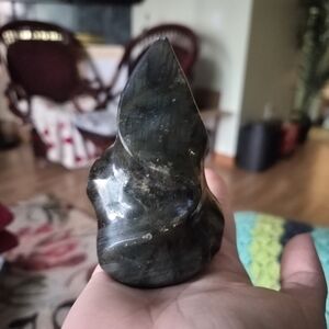 Labradorite Flame Blue Flash